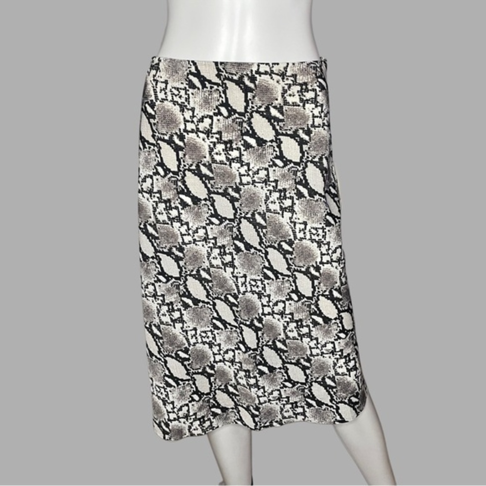 HAVE Fashion‎ Black & White Snake Skin Midi Skirt